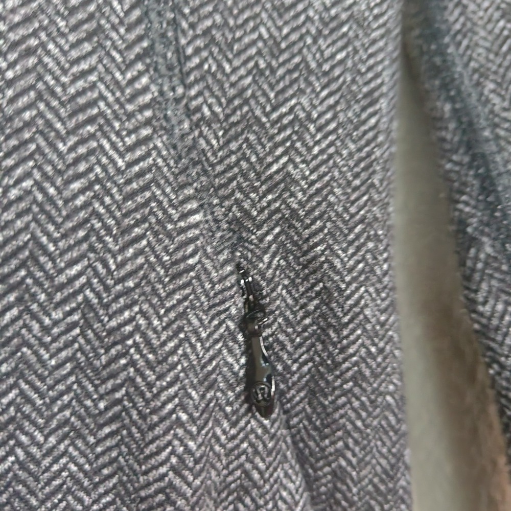 Lululemon Pullover Think Fast Quarter Zip Gray Black Herringbone Sweatshirt Sz 4 - Picture 11 of 13